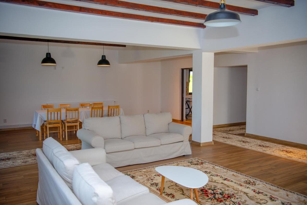 Family House Pristol Apartment Luaran gambar