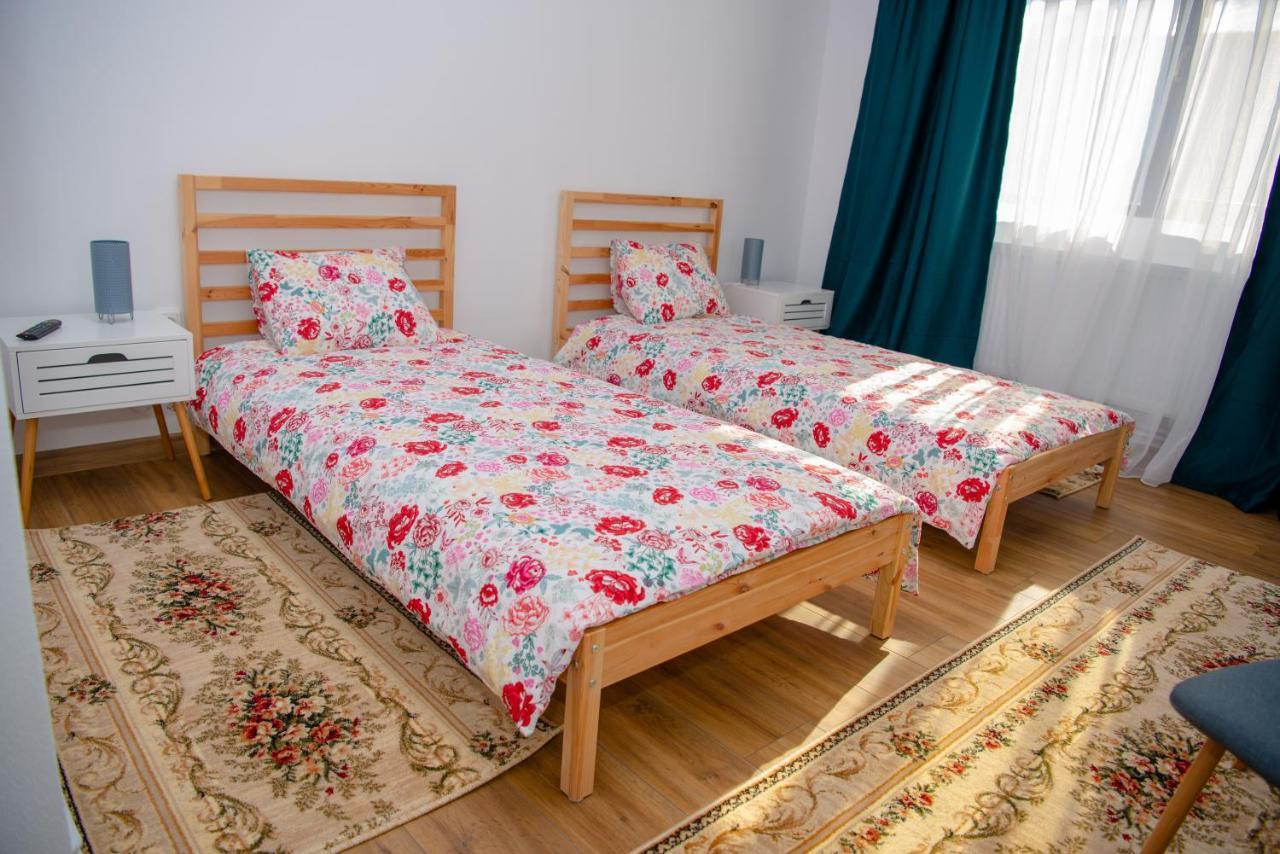 Family House Pristol Apartment Luaran gambar