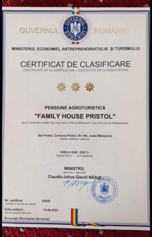 Family House Pristol Apartment Luaran gambar