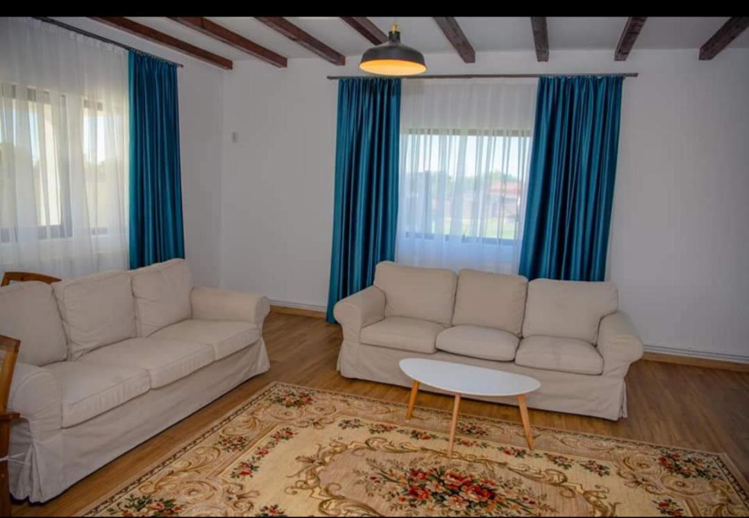 Family House Pristol Apartment Luaran gambar